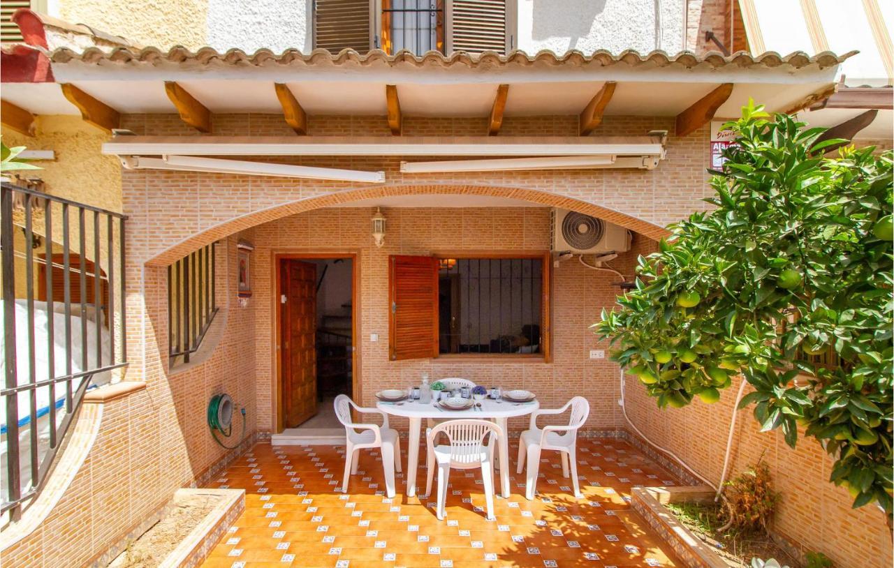 Stunning Home In Los Alcazares With Kitchen 外观 照片
