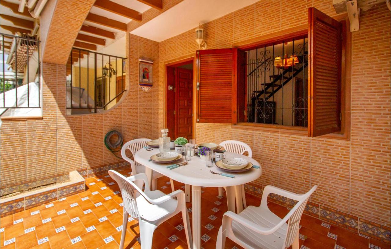 Stunning Home In Los Alcazares With Kitchen 外观 照片