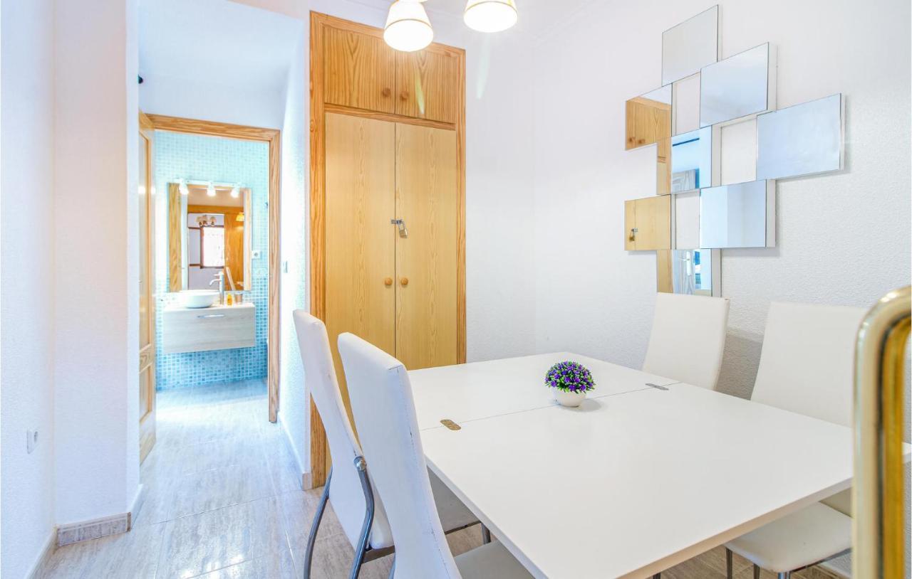Stunning Home In Los Alcazares With Kitchen 外观 照片